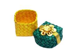 Green & Yellow Gift Box