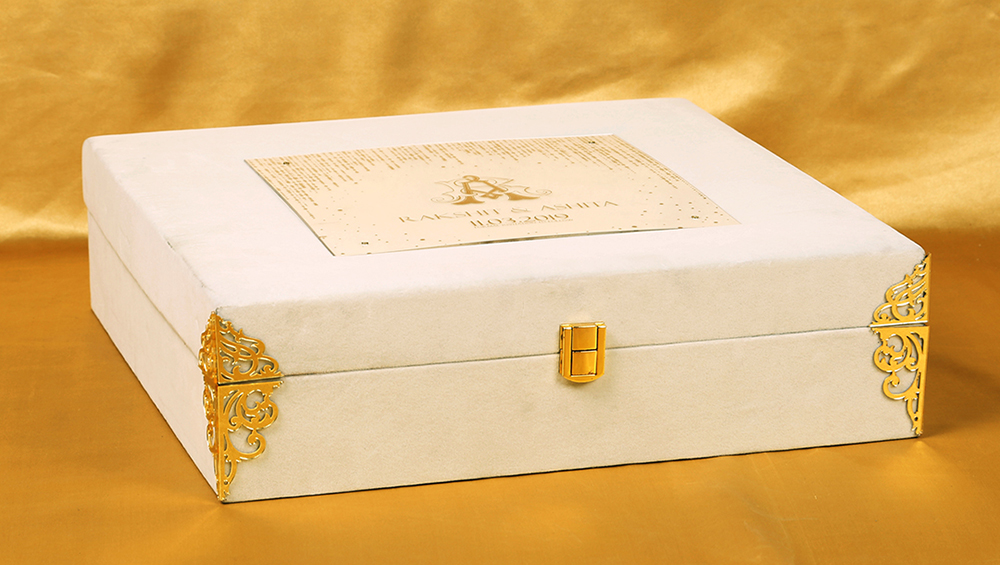 Designer Indian boxed invitation in Ivory and Golden - Click Image to Close