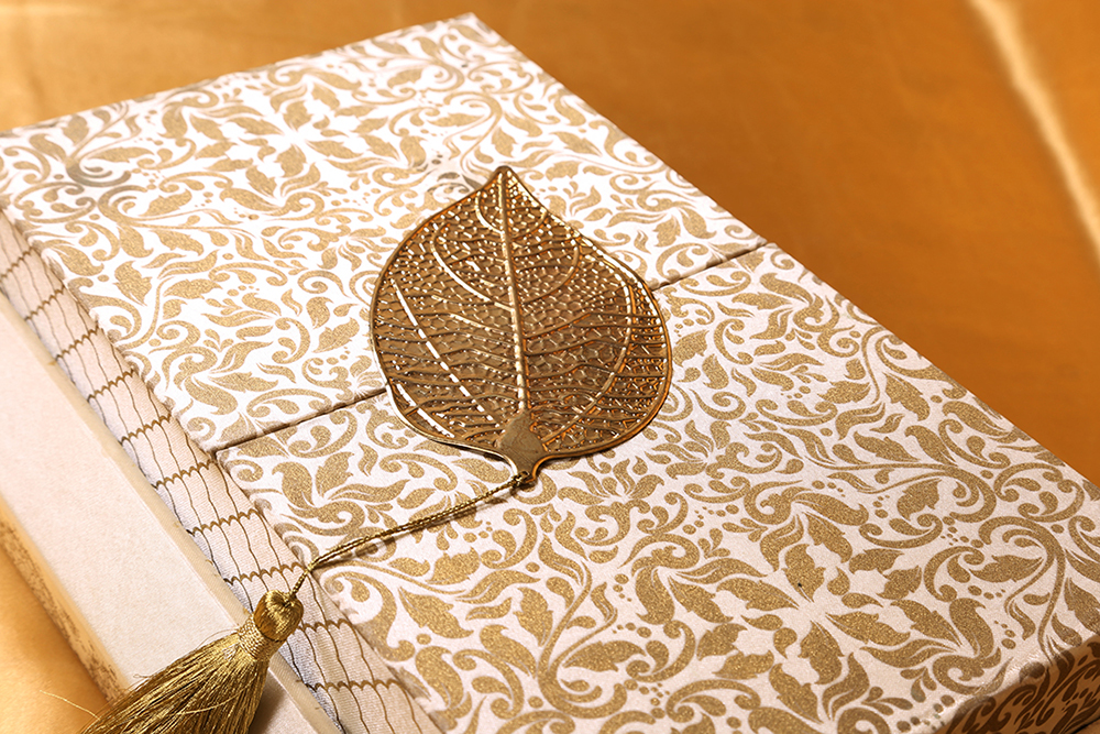 Golden and Cream wedding box invitation with leaf design - Click Image to Close