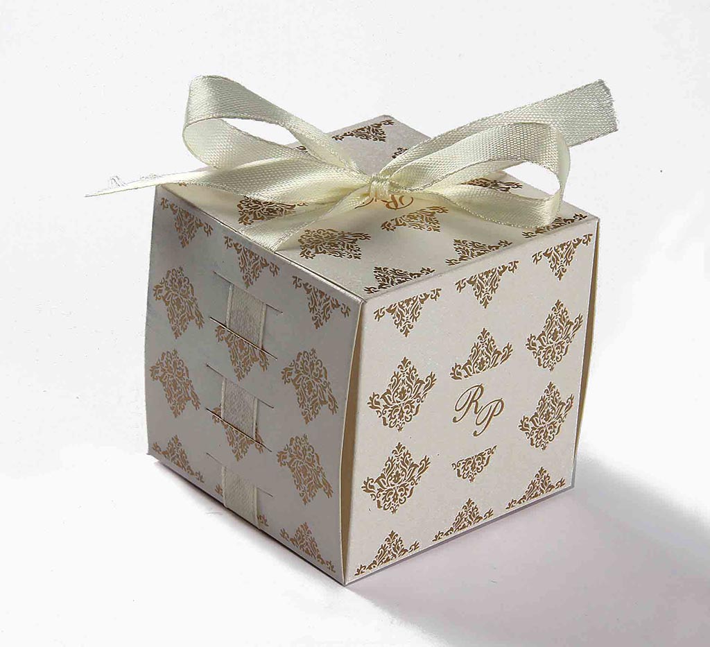 Indian Wedding Party Favor Box in Ivory with the Ribbons - Click Image to Close