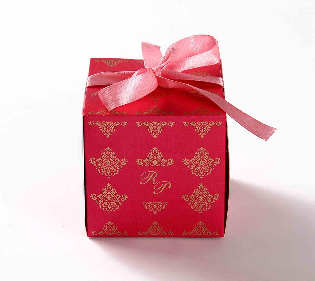 Indian Wedding Party Favor Box in Pink with the Ribbons - Click Image to Close