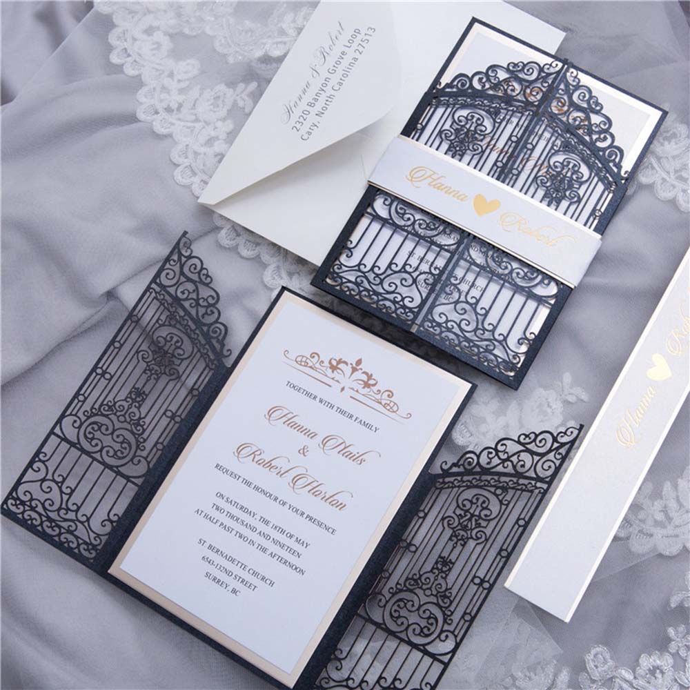 Shimmering Black colour royal gates of the palace wedding invite in laser cut - Click Image to Close