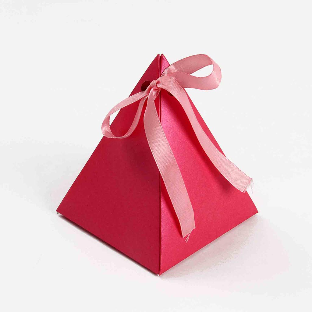 Triangular Wedding Party Favor Box in Pink Color - Click Image to Close
