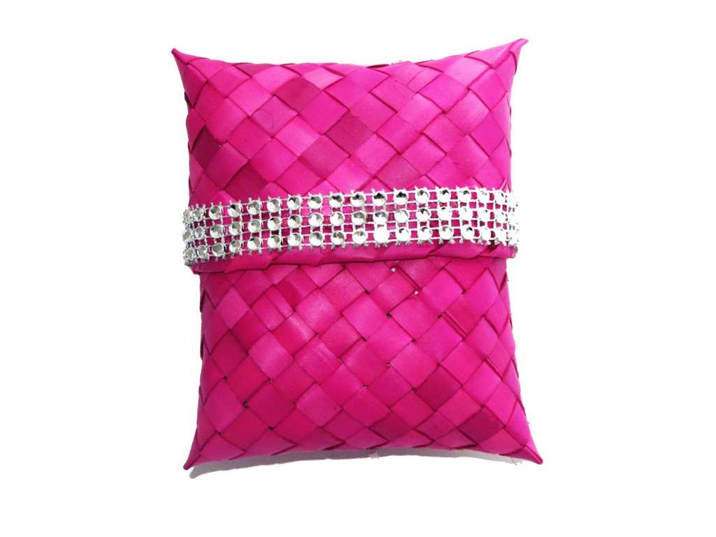 Weaved Magenta Gift Pouch - Click Image to Close