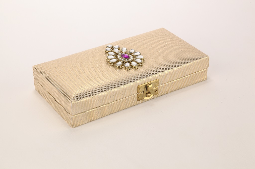 Wedding Cash Box in Kundan Design Golden - Click Image to Close