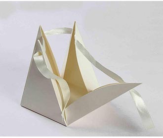 Triangular Wedding Party Favor Box in Ivory Color