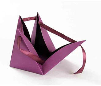 Triangular Wedding Party Favor Box in Purple Color