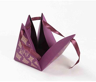 Triangular Wedding Party Favor Box in Purple Color
